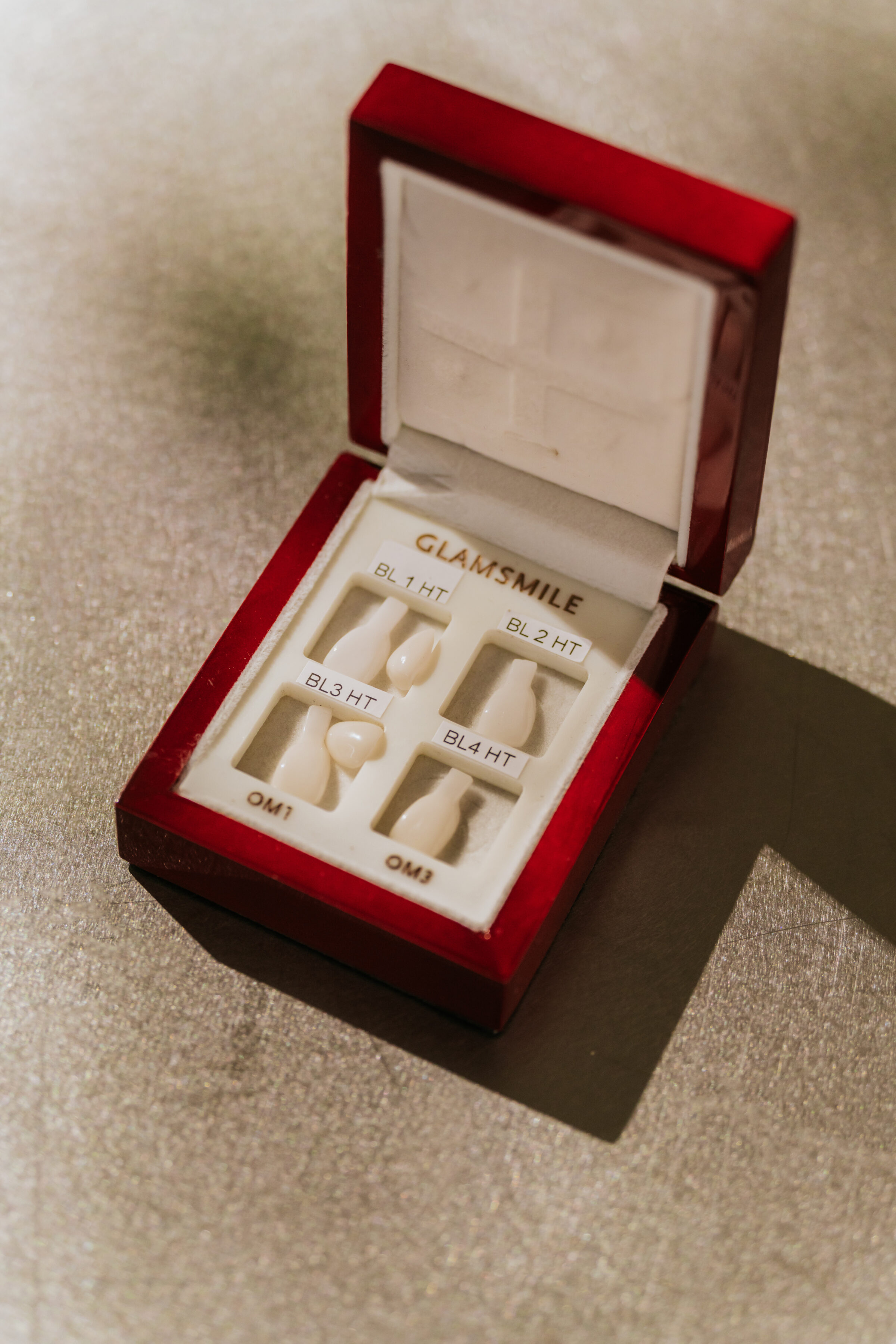GLAMSMILE